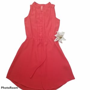 Spring sleeveless red dress